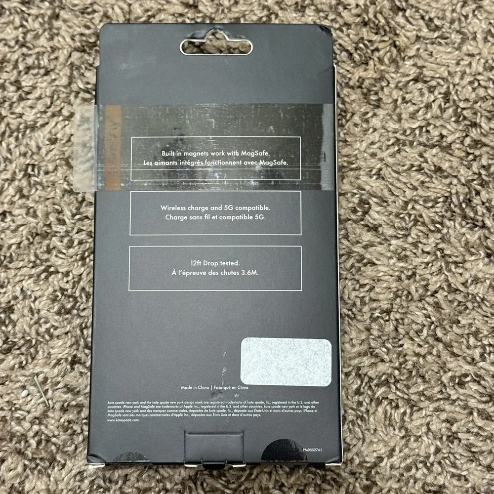 Kate Spade Protective Case‎ iPhone 16 Clear Floral Bling White
